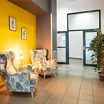 ホテル Comfort Centre 3*