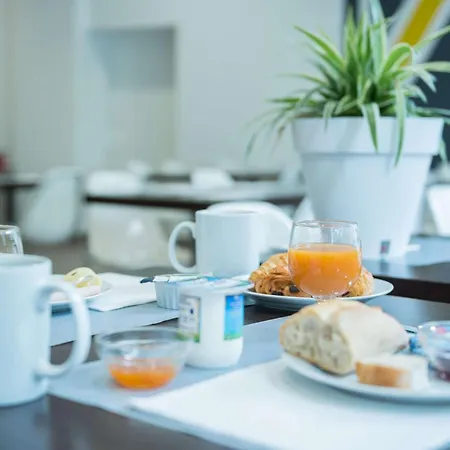 Comfort Centre Nîmes