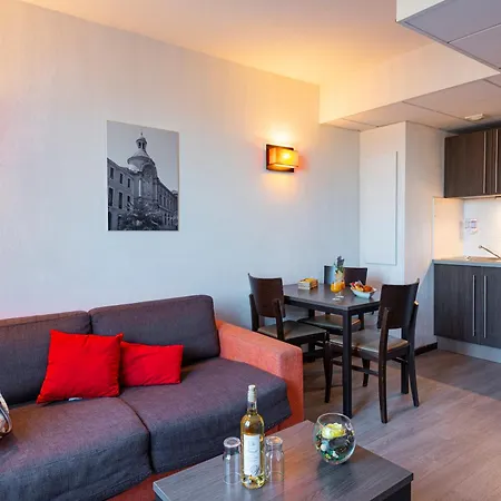 Comfort Centre 3* Nîmes