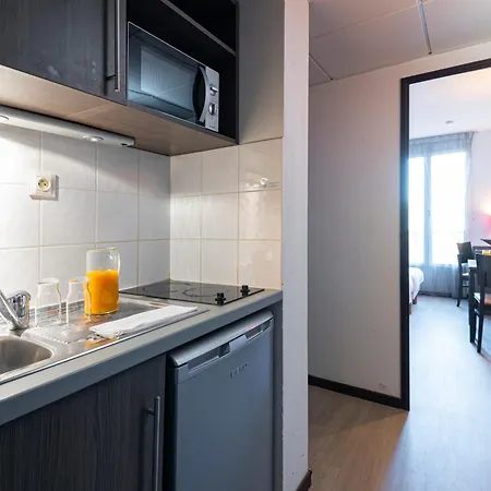 Zenitude Hôtel-résidences Centre 3* Nîmes
