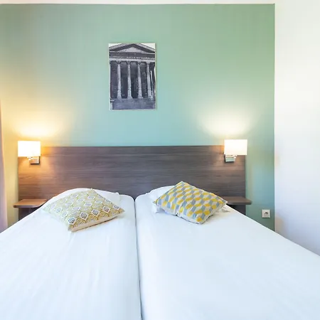 Comfort Centre Hotel