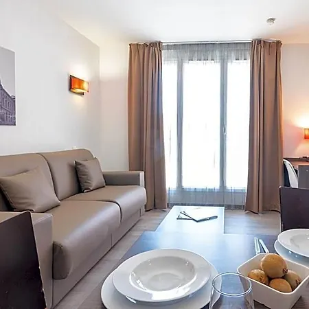 Comfort Centre 3* Nîmes