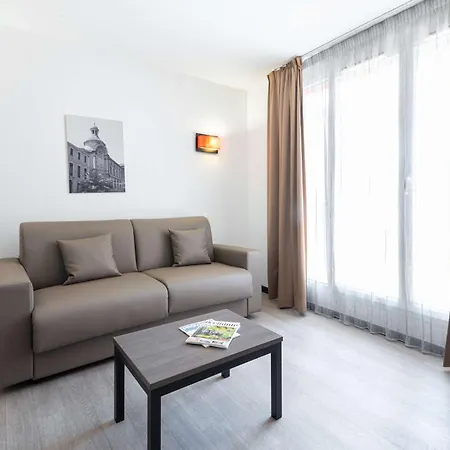 Comfort Centre Апарт-отель 3*