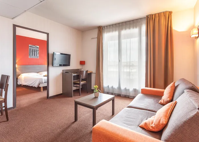 فندق Comfort Centre