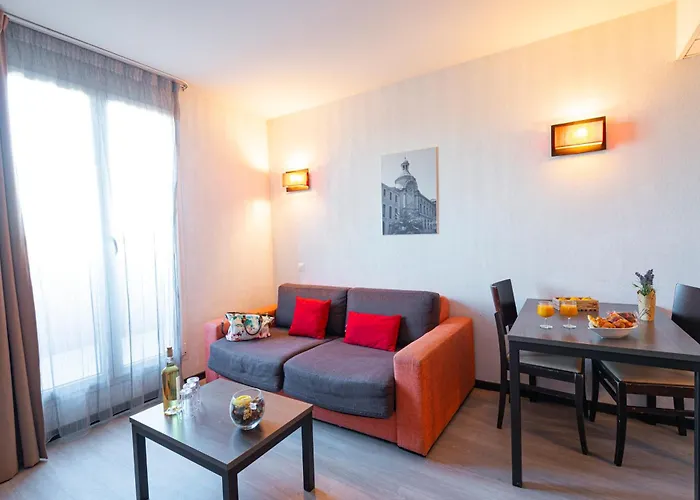 فندق Comfort Centre 3*