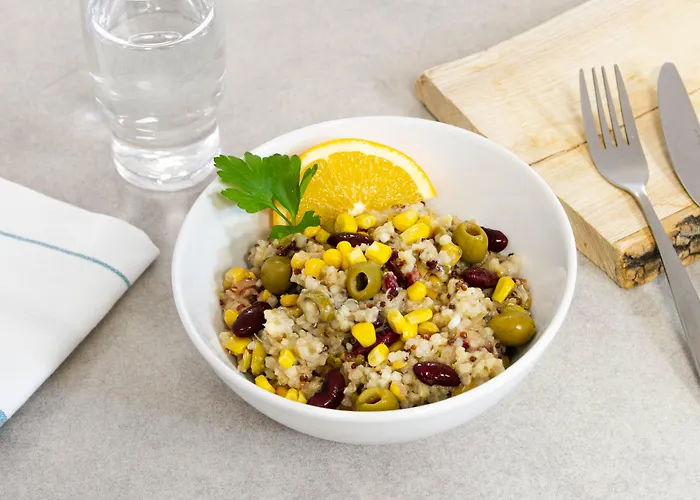 Comfort Centre فندق نيم