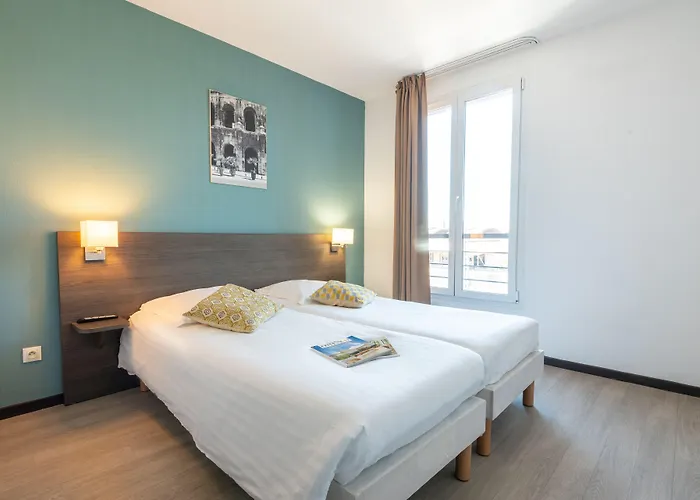 فندق Comfort Centre نيم