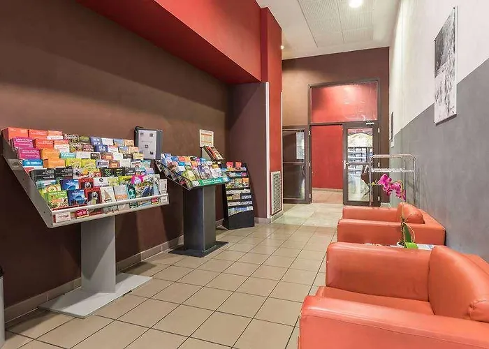 فندق Comfort Centre